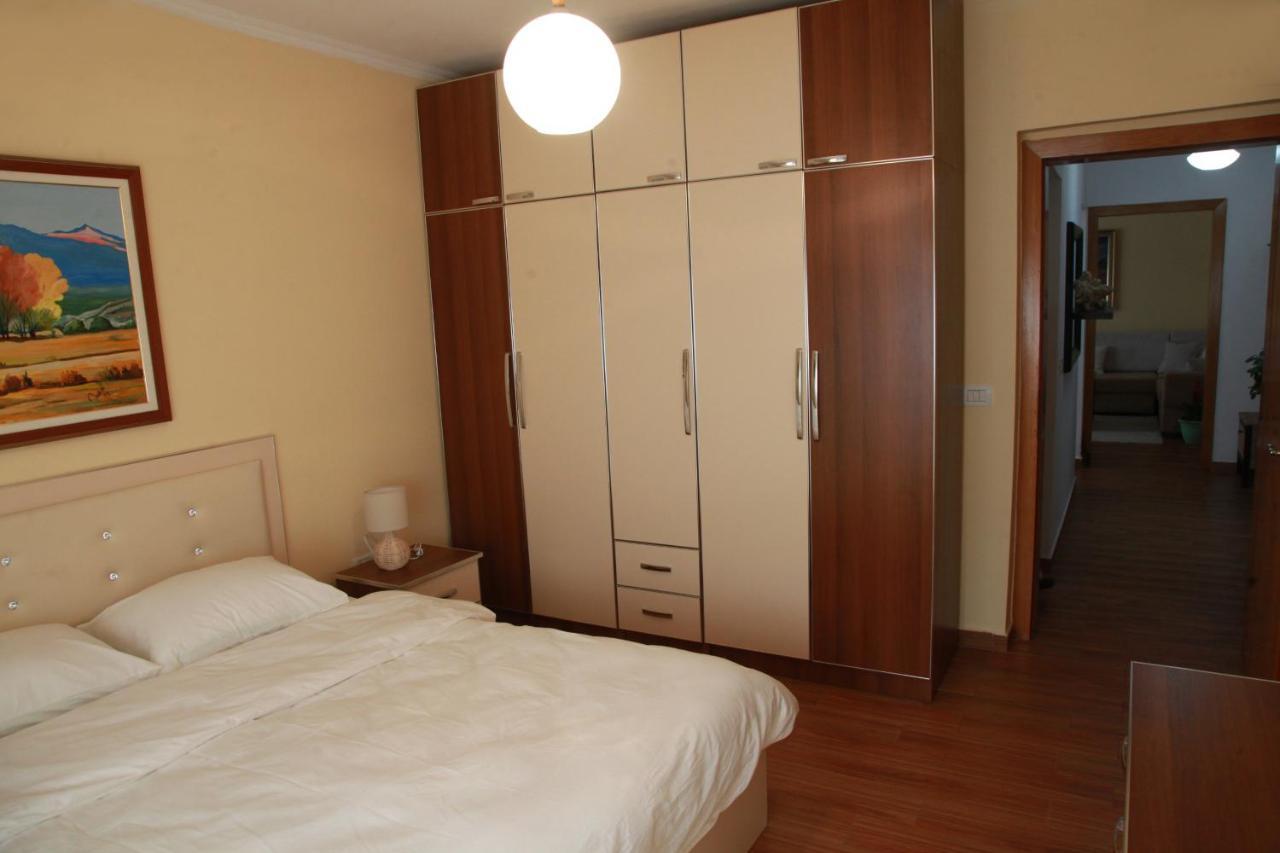 Cozy Central Apartment Tirana Extérieur photo